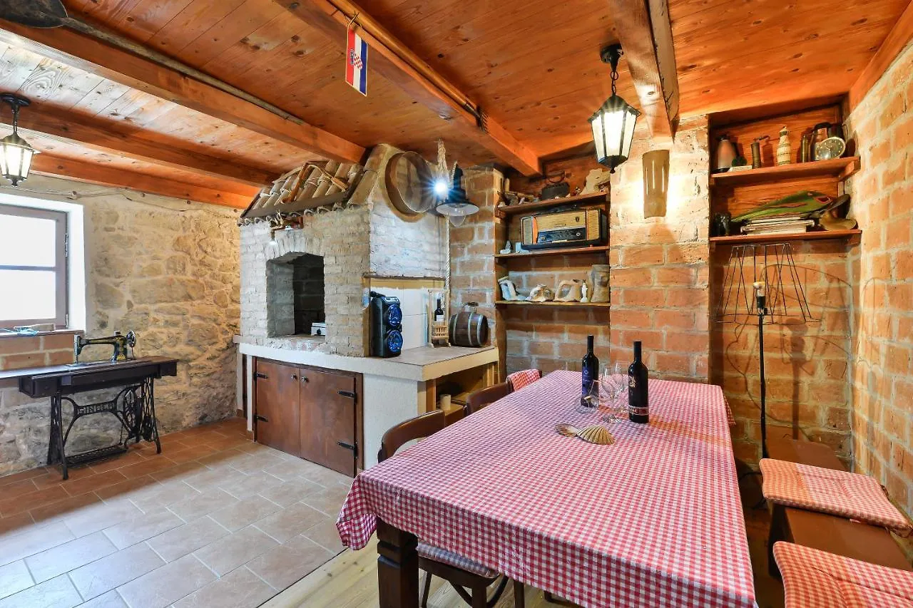 New! Holiday Home Dalmazia Vir