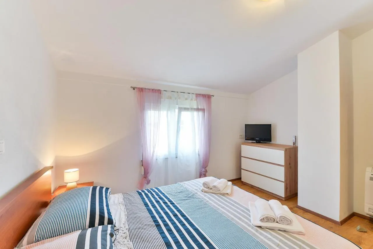 New! Holiday Home Dalmazia Vir